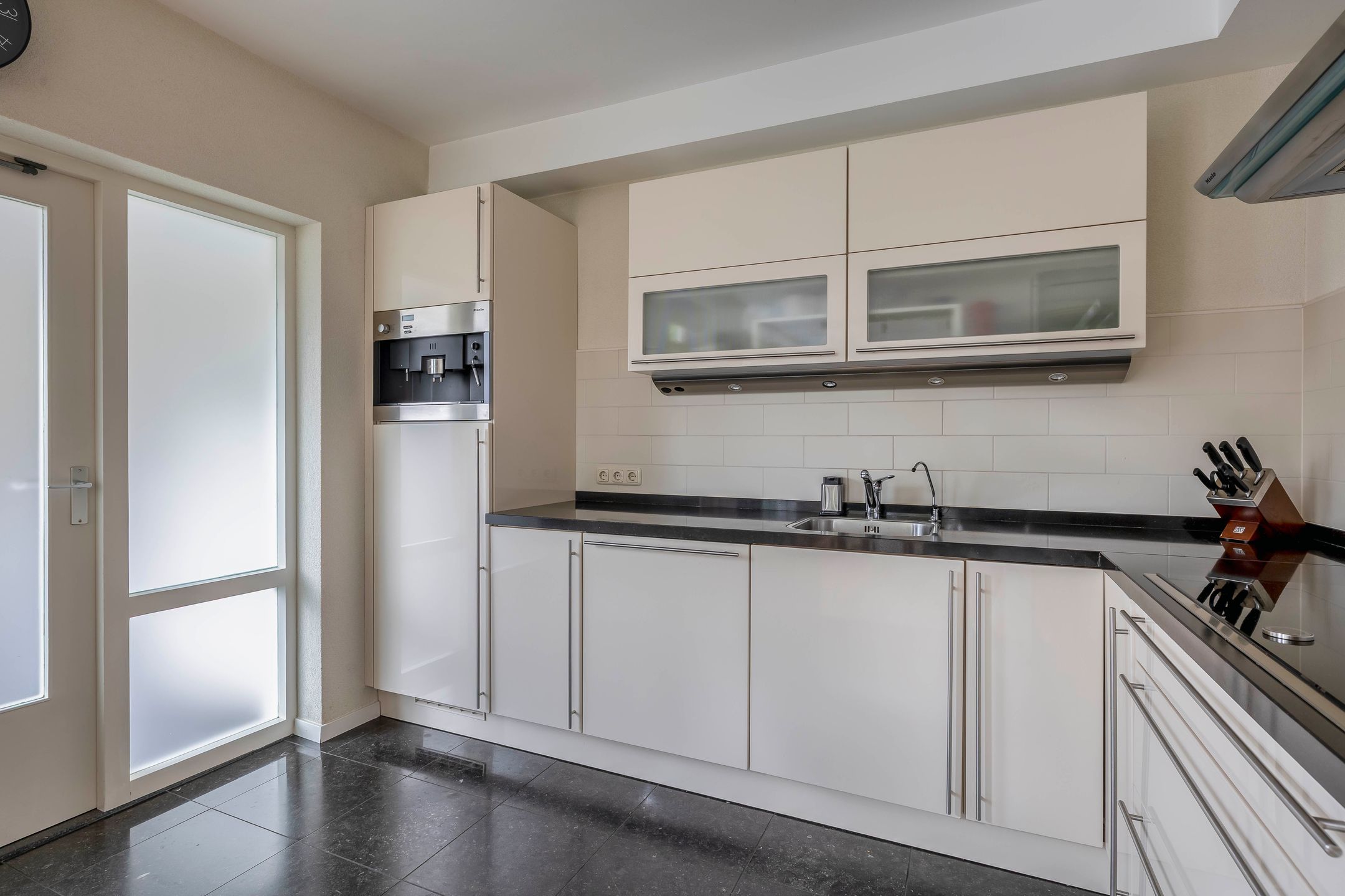 Foto 21 van Geerland 1