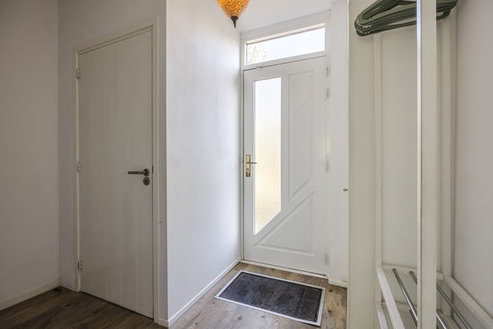 Foto 15 van Meeuwenlaan 14