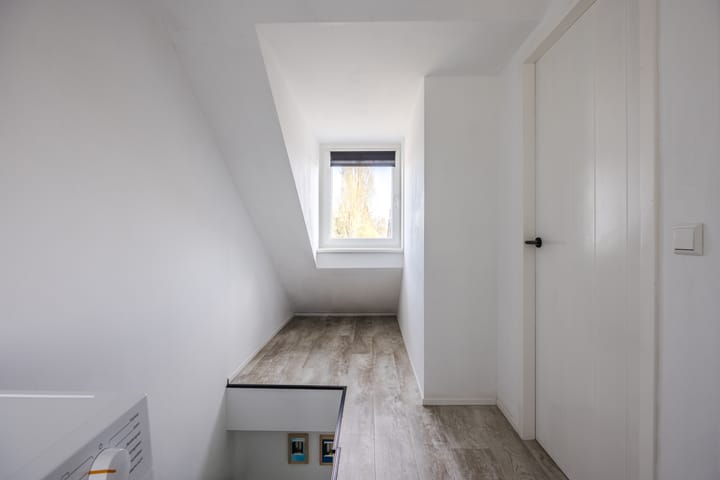 Foto 36 van Meeuwenlaan 14