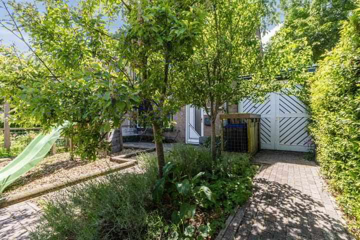 Foto 46 van Meeuwenlaan 14