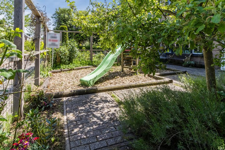 Foto 51 van Meeuwenlaan 14