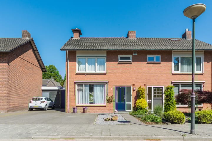 Foto 2 van Irenestraat 4