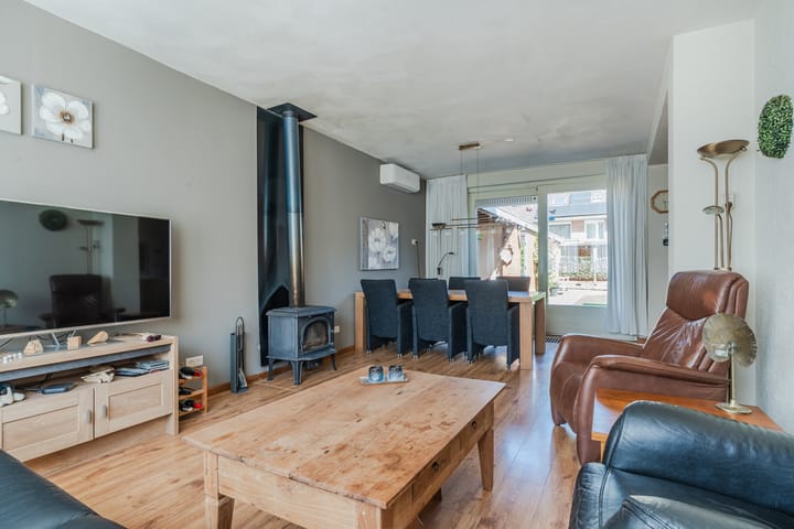 Foto 13 van Irenestraat 4