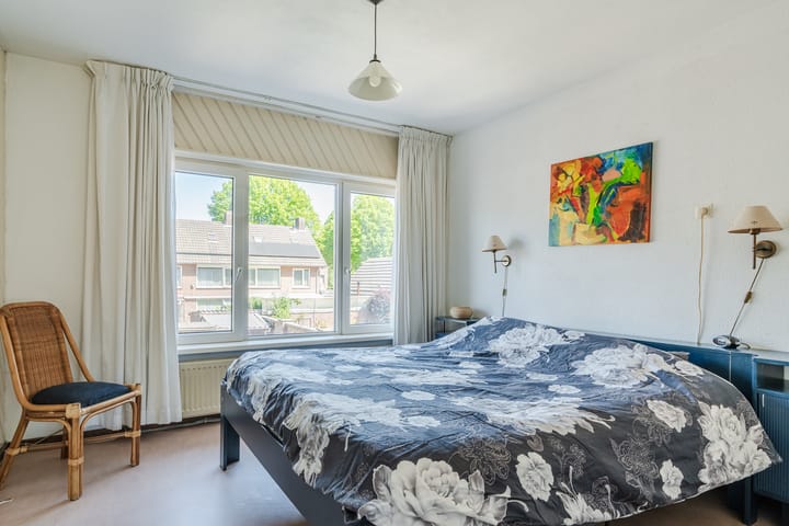 Foto 28 van Irenestraat 4