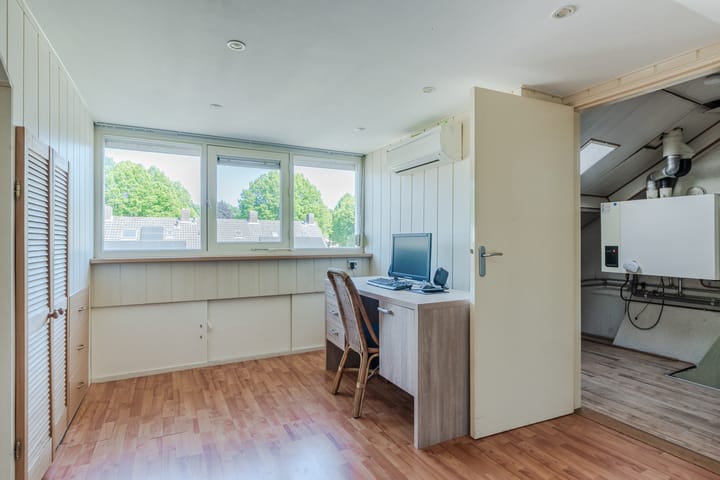 Foto 31 van Irenestraat 4