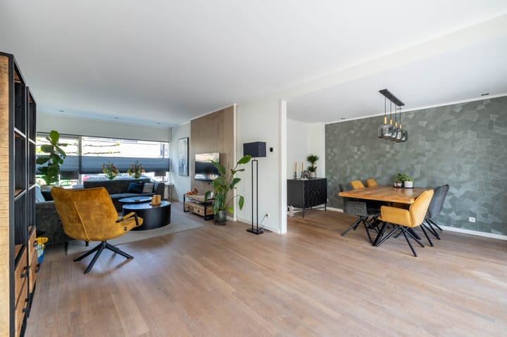 Foto 6 van Borg Ewsum 37