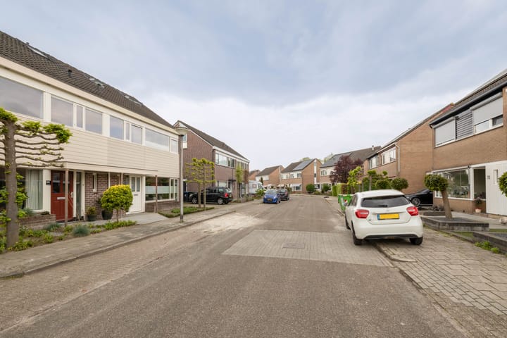 Foto 33 van Borg Ewsum 37