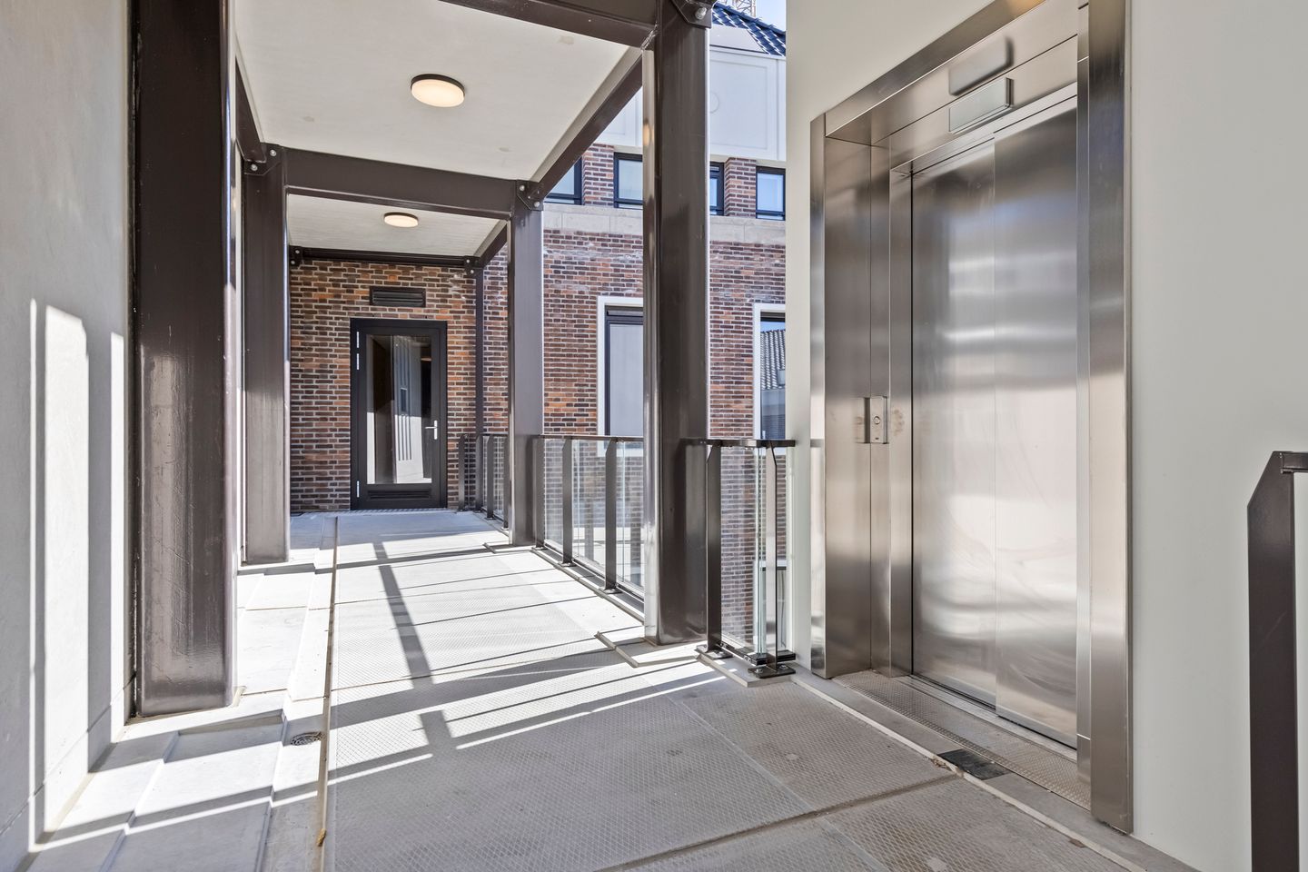 Photo 4 of Deken van Somerenstraat 334