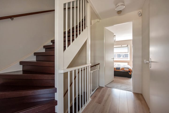 Foto 14 van Hoofpolderstraat 10