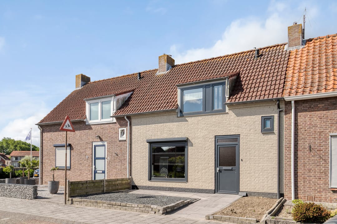 Photo 1 of Burg Sandbergstraat 27