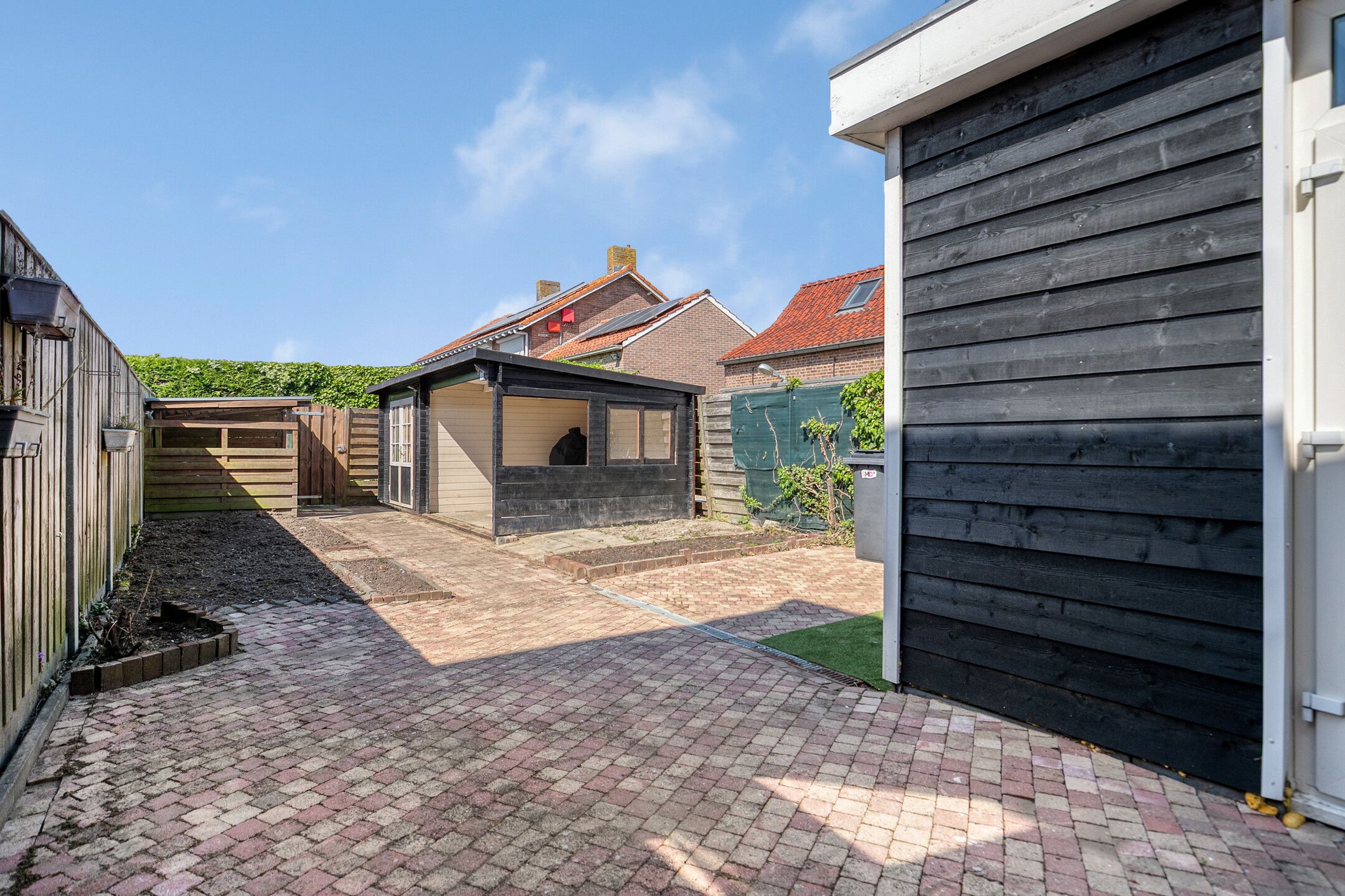 Photo 3 of Burg Sandbergstraat 27