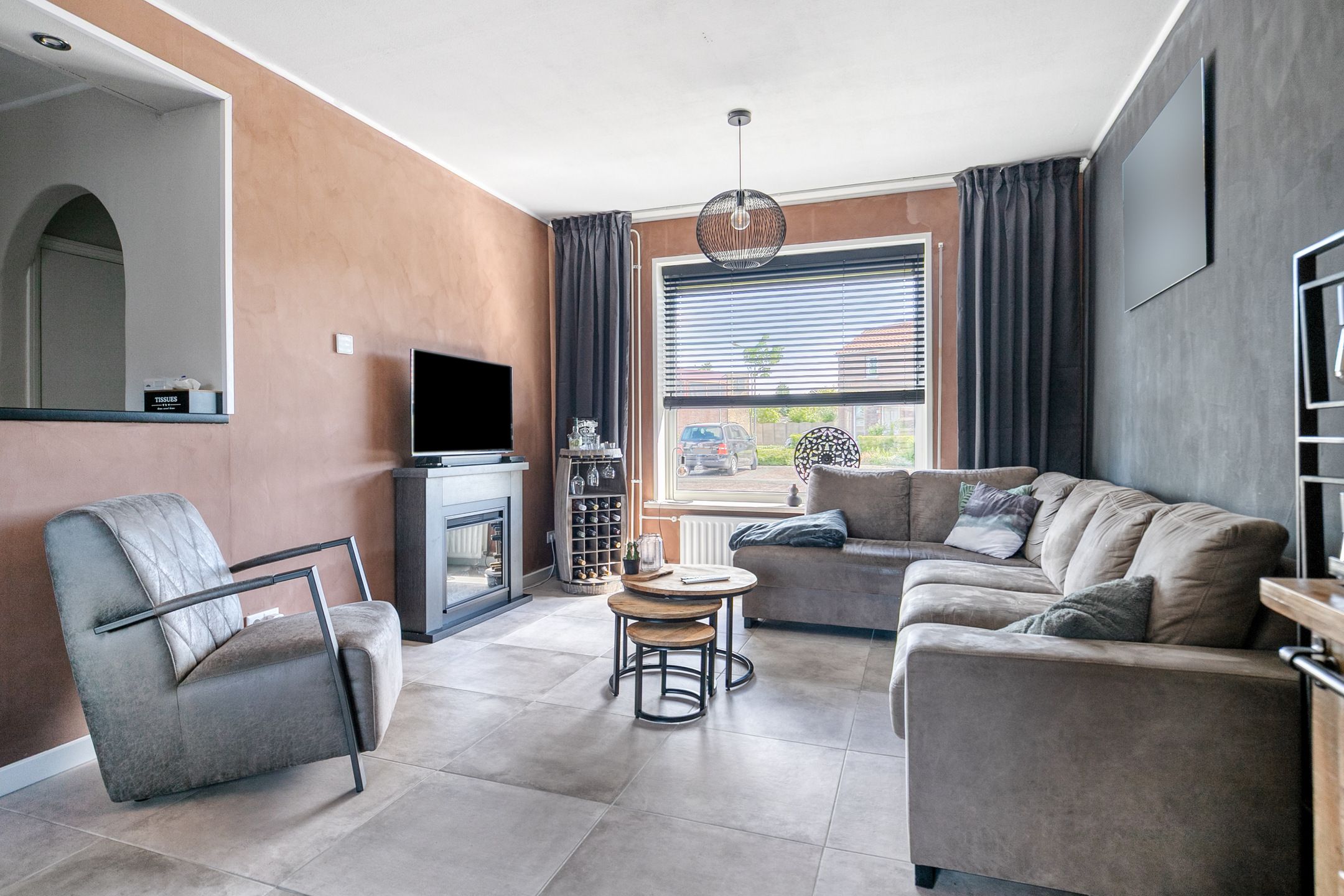 Photo 12 of Burg Sandbergstraat 27