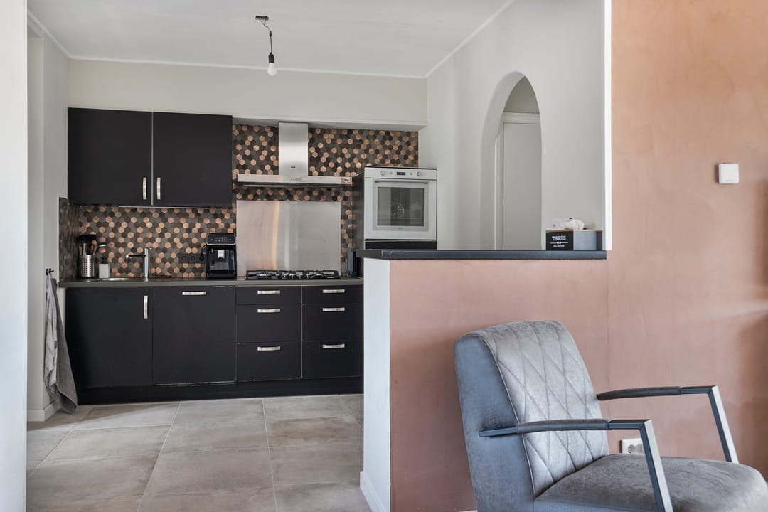 Photo 17 of Burg Sandbergstraat 27