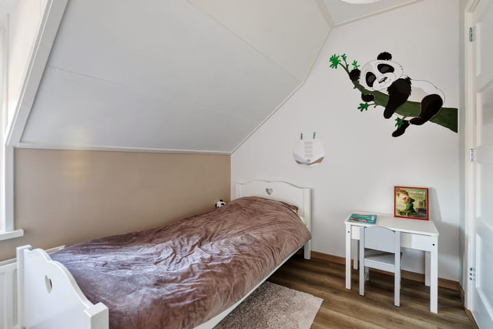 Foto 26 van Burg Sandbergstraat 27