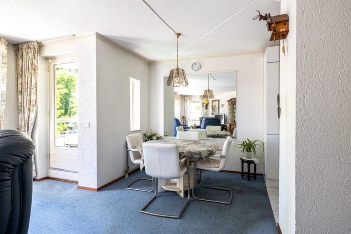 Foto 12 van Esserstraat 85