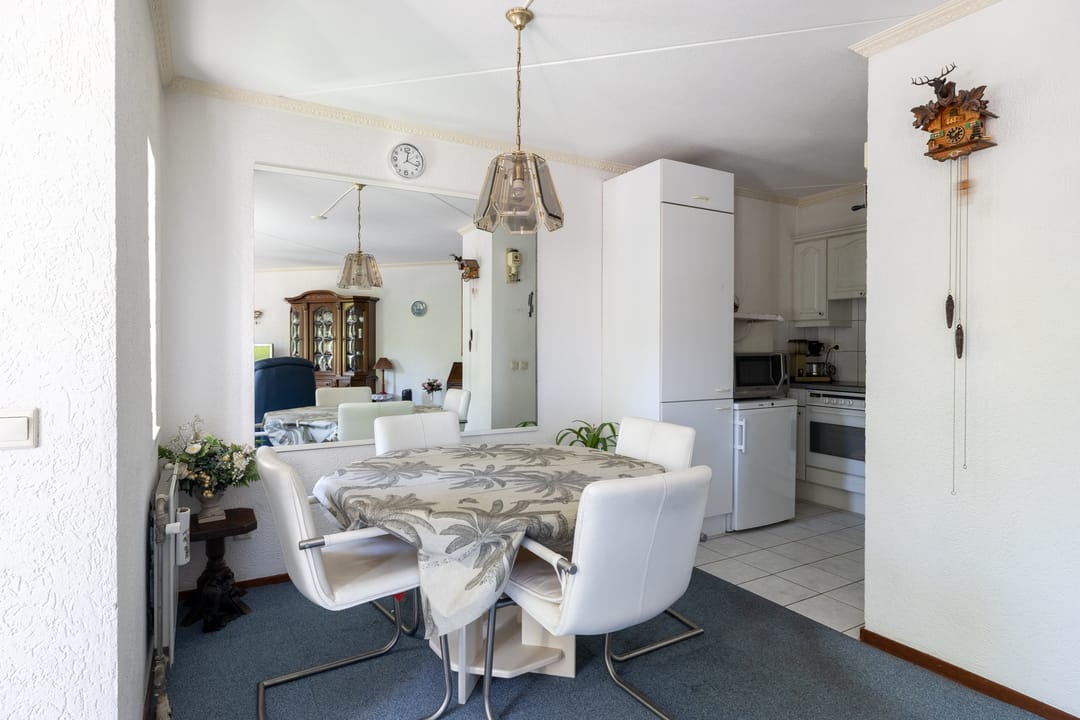 Photo 13 of Esserstraat 85