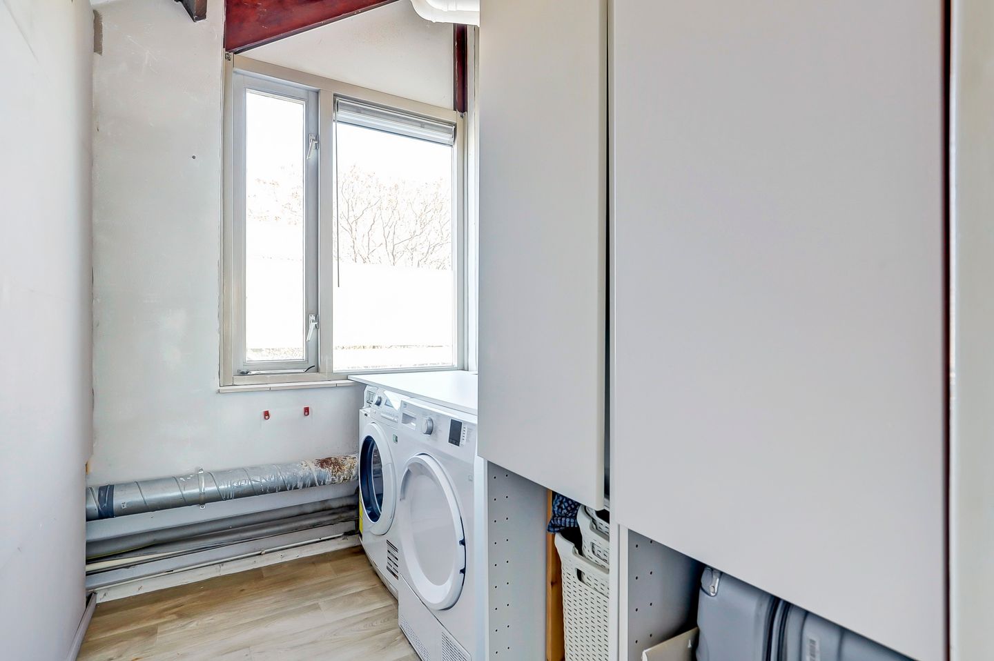 Foto 29 van Tongnaald 42