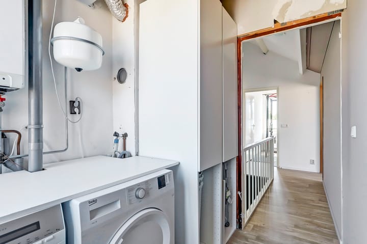 Photo 30 of Tongnaald 42