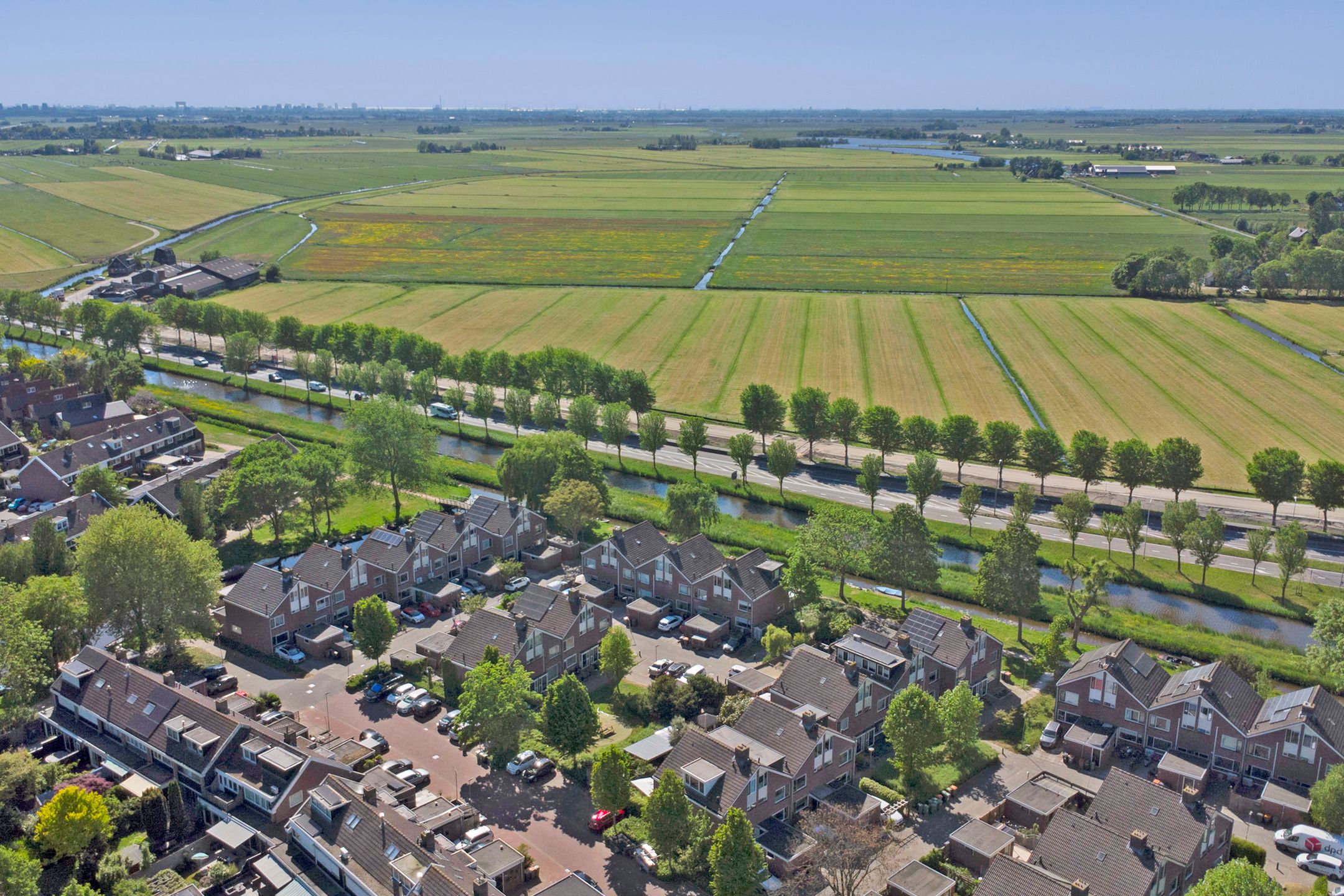 Foto 45 van Tongnaald 42