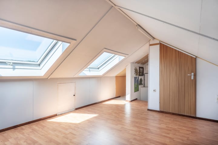 Foto 27 van Oelovenstraat 12