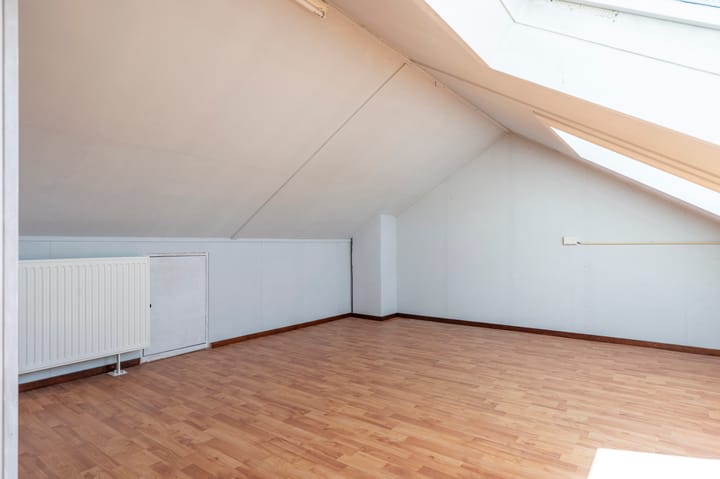 Foto 28 van Oelovenstraat 12