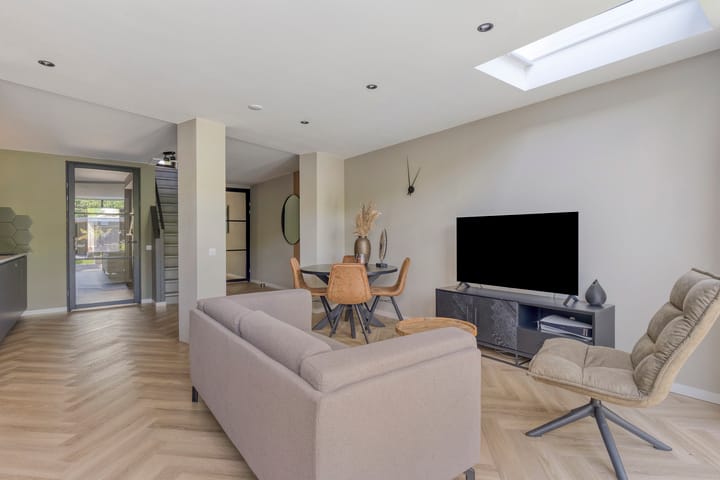 Foto 14 van Sering 66