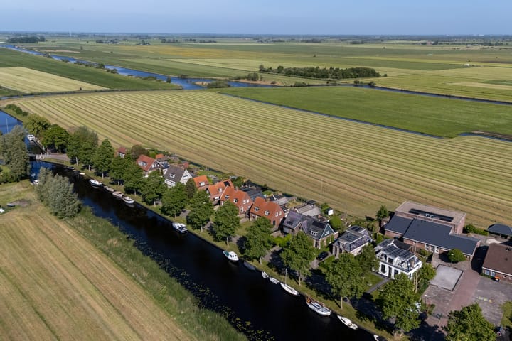 Foto 64 van Buorren 50