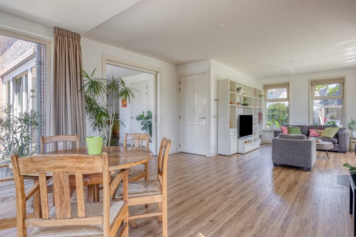 Photo 11 of Lomanskamp 18