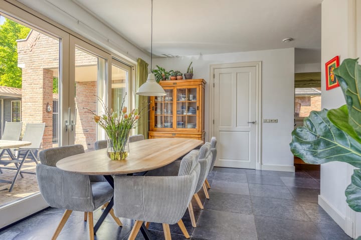 Photo 15 of Lomanskamp 18