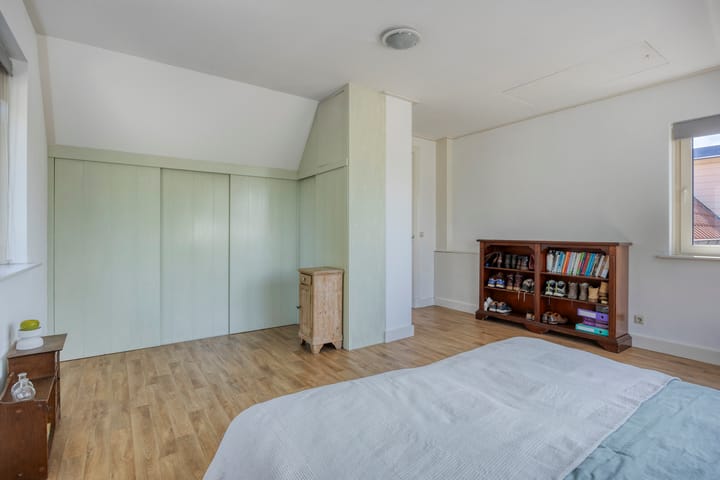 Photo 28 of Lomanskamp 18