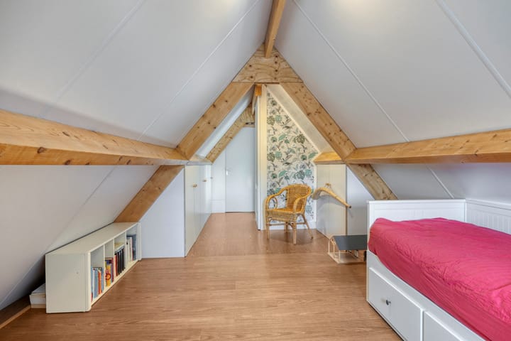 Photo 39 of Lomanskamp 18