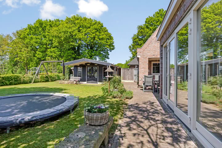 Photo 42 of Lomanskamp 18