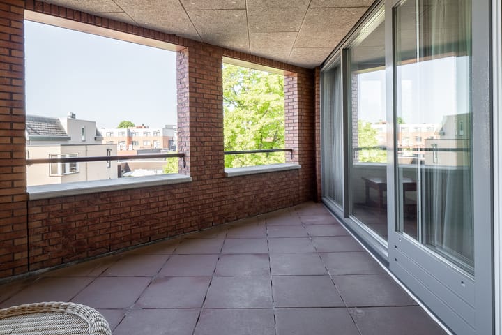 Foto 9 van Grotestraat 79-14