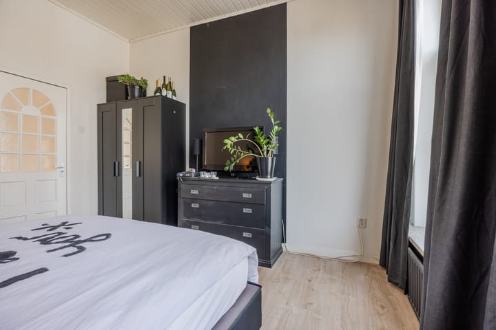 Foto 32 van Waldeck Pyrmontstraat 28