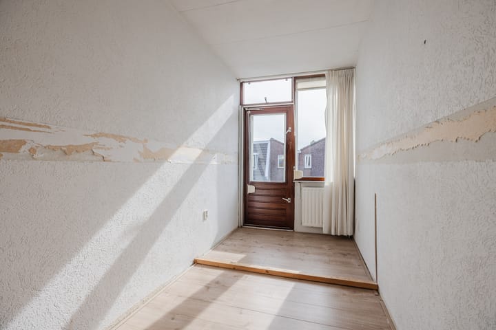 Foto 36 van Waldeck Pyrmontstraat 28