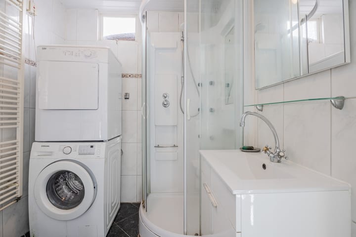 Foto 26 van Waldeck Pyrmontstraat 28