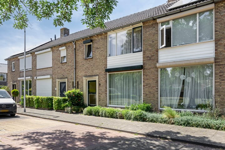 Foto 2 van Essenplein 3