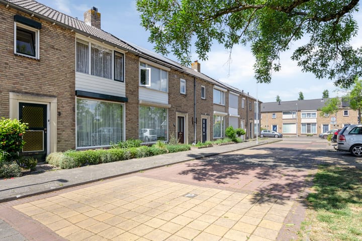 Foto 34 van Essenplein 3