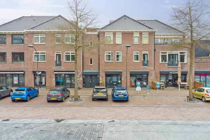 Foto 4 van Raadhuisplein 9