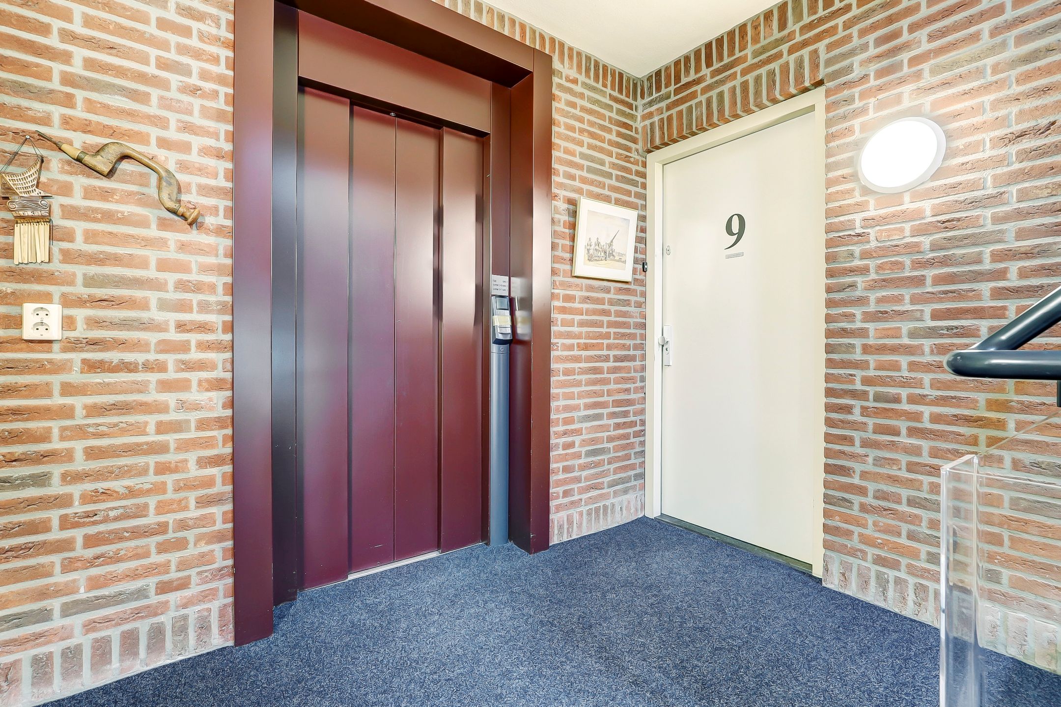 Foto 6 van Raadhuisplein 9