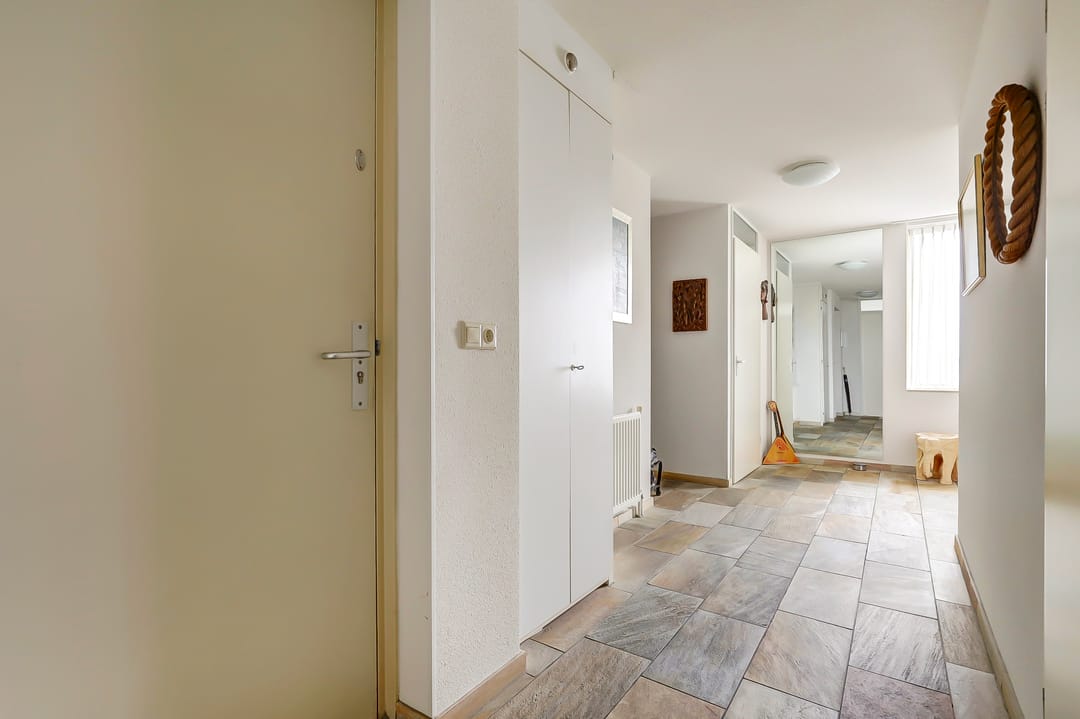 Foto 8 van Raadhuisplein 9