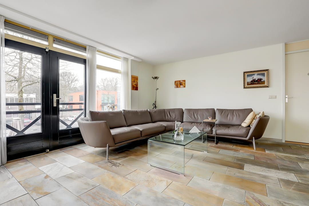 Foto 11 van Raadhuisplein 9