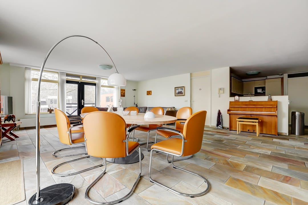 Foto 16 van Raadhuisplein 9