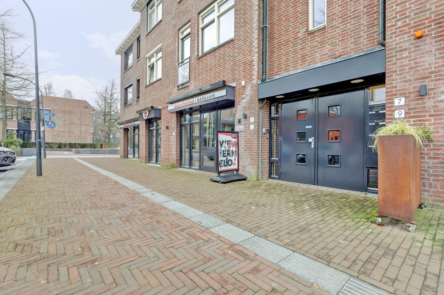 Foto 44 van Raadhuisplein 9