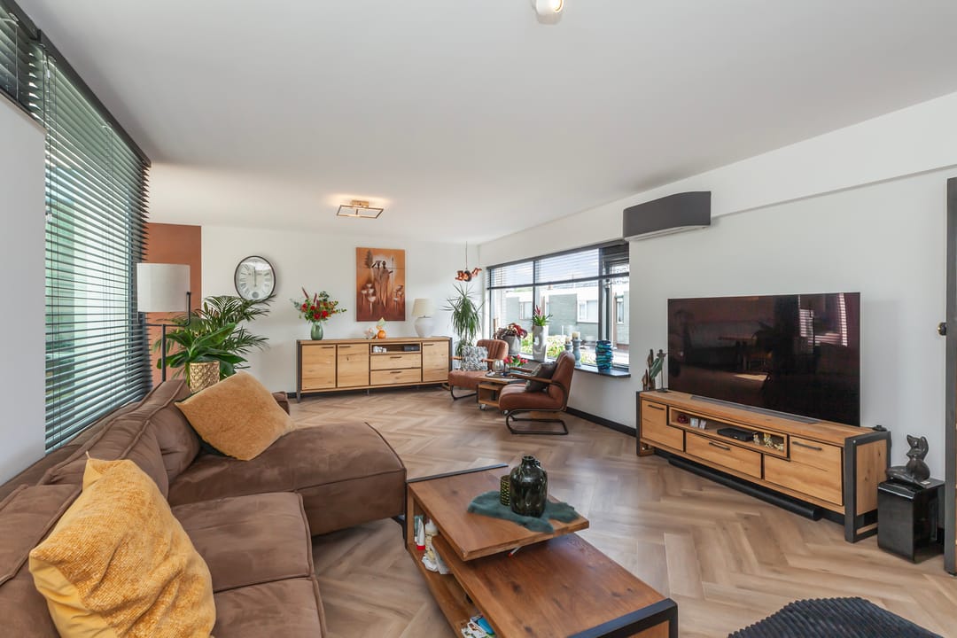 Photo 13 of Charlotte de Bourbonlaan 8