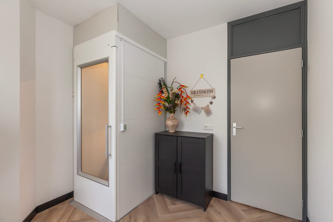 Photo 26 of Charlotte de Bourbonlaan 8