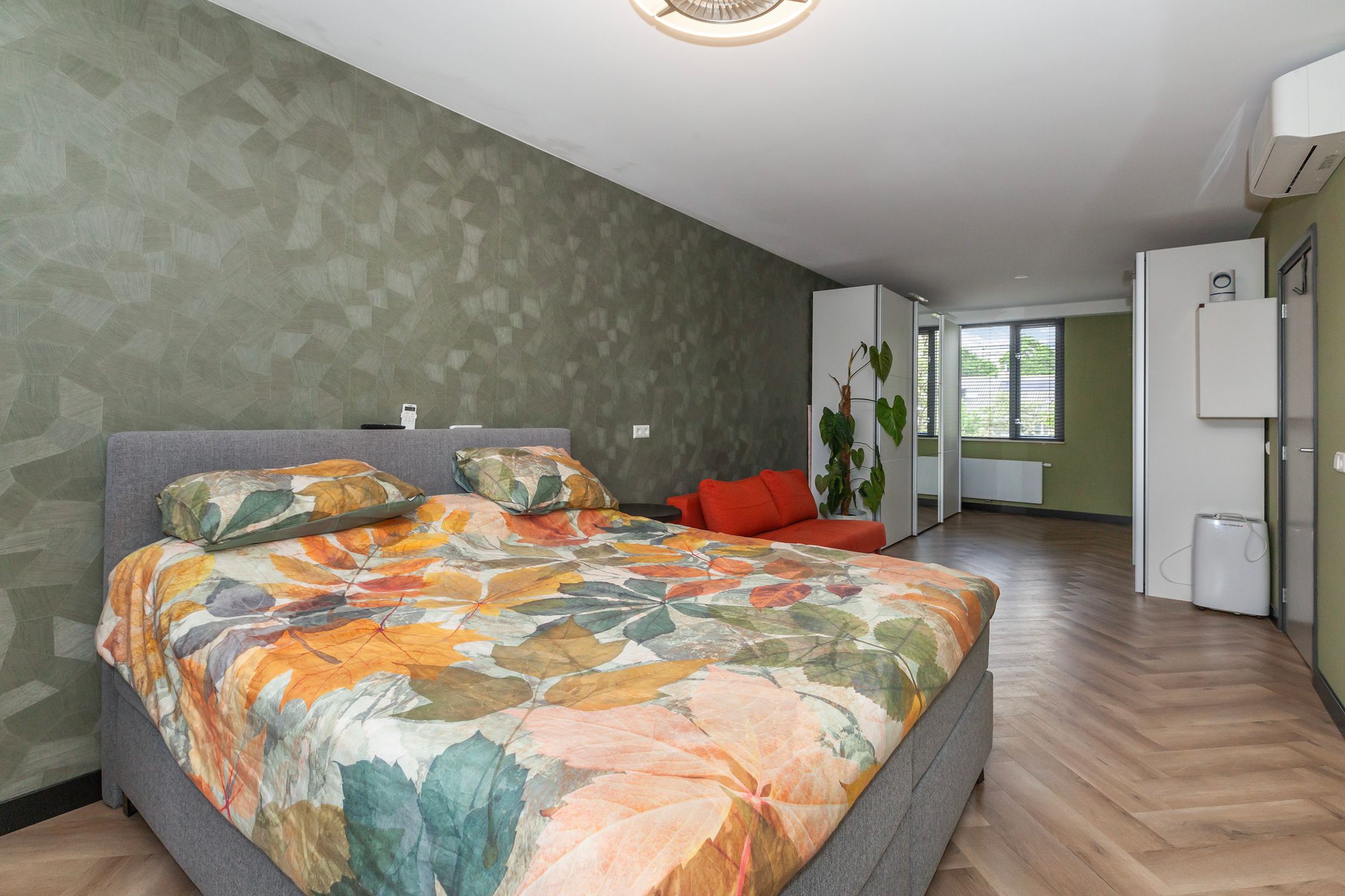 Photo 30 of Charlotte de Bourbonlaan 8