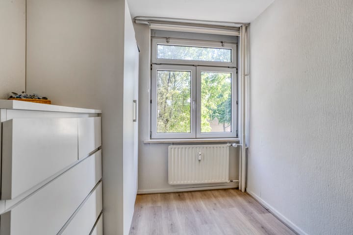 Foto 13 van Adelbert van Scharnlaan E 38