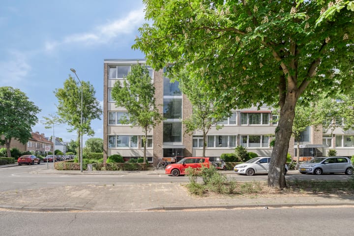 Foto 21 van Adelbert van Scharnlaan E 38