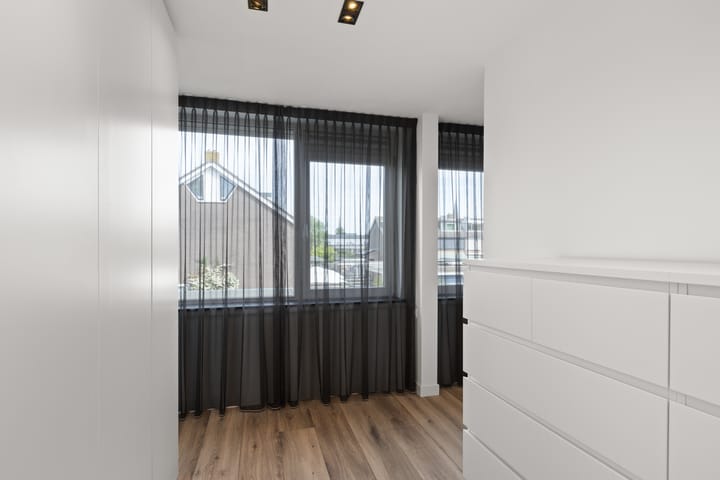 Foto 38 van Koningin Julianasingel 28